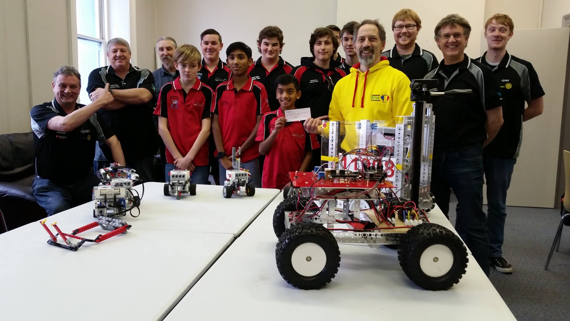 Metal Minds robotics club 2019